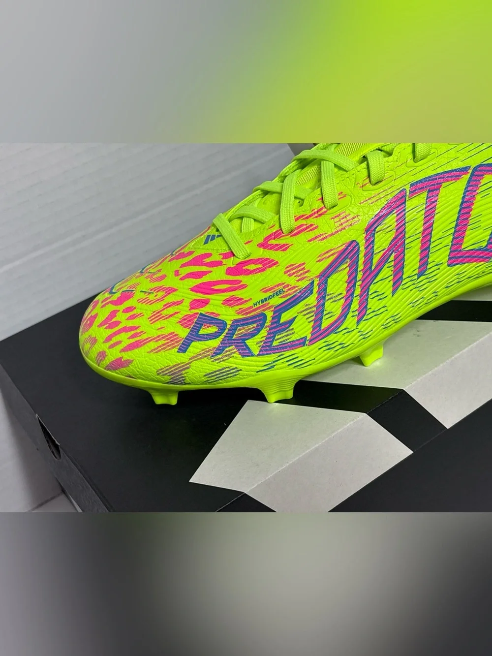 Adidas Predator League FG bright neon Soccer Cleats Men’s Football Boots JH6471